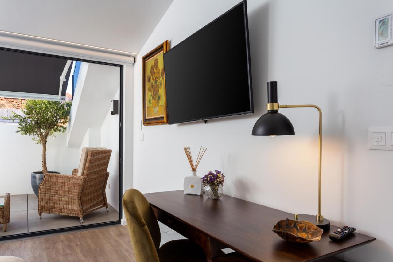 Stupendo-Three Rooms-Suite With Terrace -Center -Air Conditioning-Free Park Lisboa Exteriér fotografie